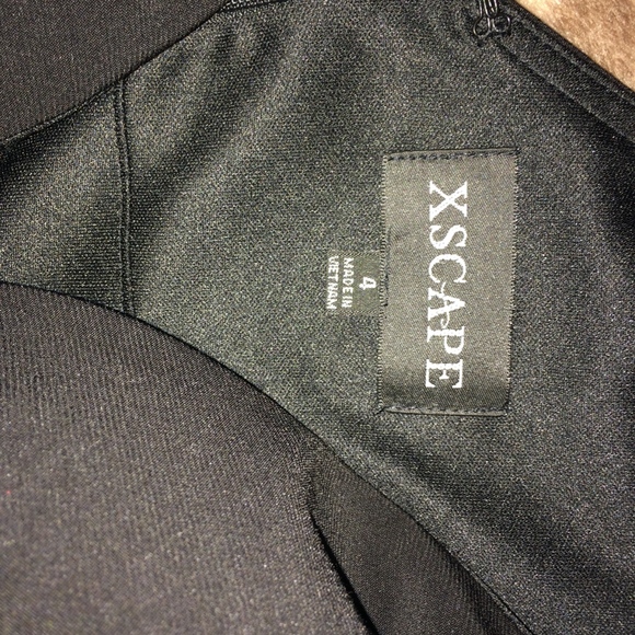 Xscape Party Dress, Size 4 - Picture 4 of 4